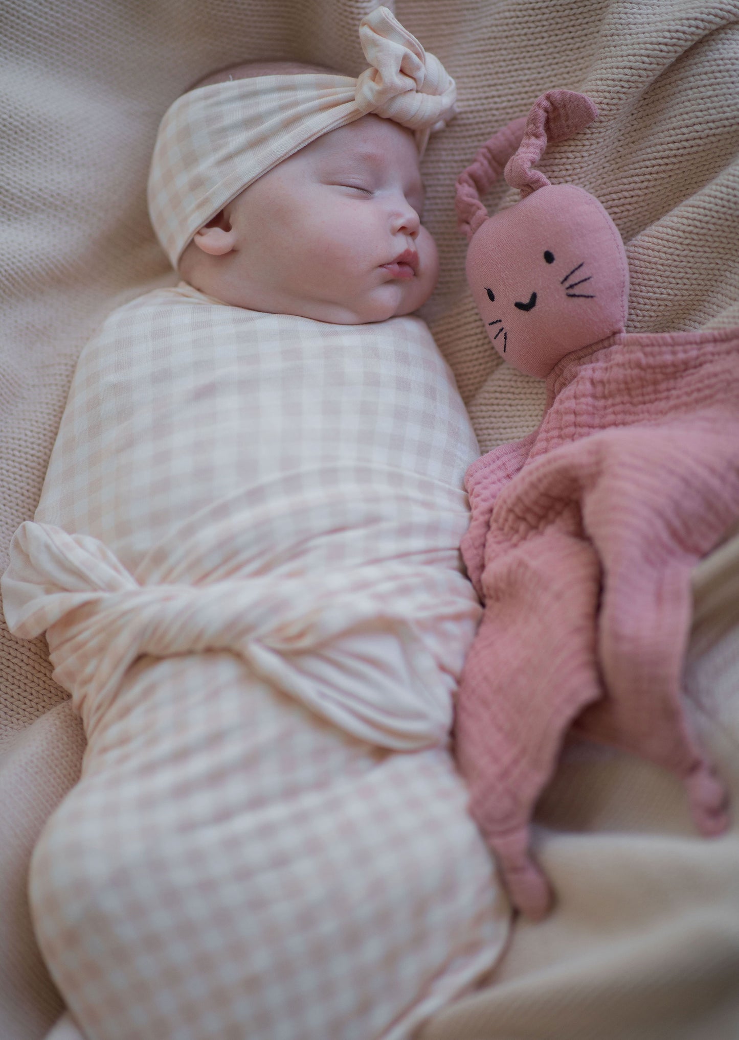 Swaddle - Tully